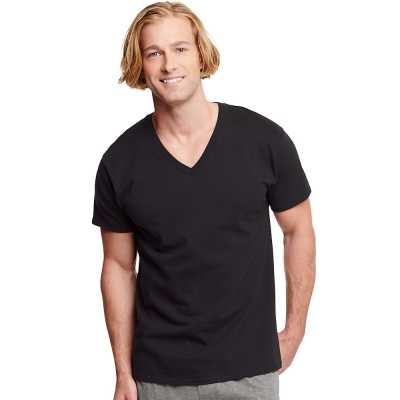 Hanes Classics Men's Traditional Fit ComfortSoft TAGLESS Dyed Black V-Neck Undershirt 3-Pack
