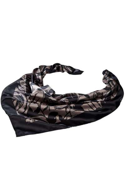 Edwards SC52 Floral Scarf